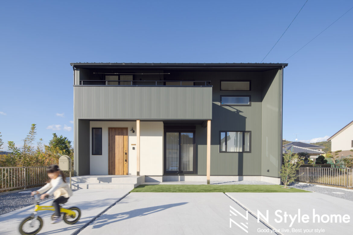 各務原市　S様邸　N Basic Style「仲良し家族が集う解放的なLDKと繋がりを感じるお家」