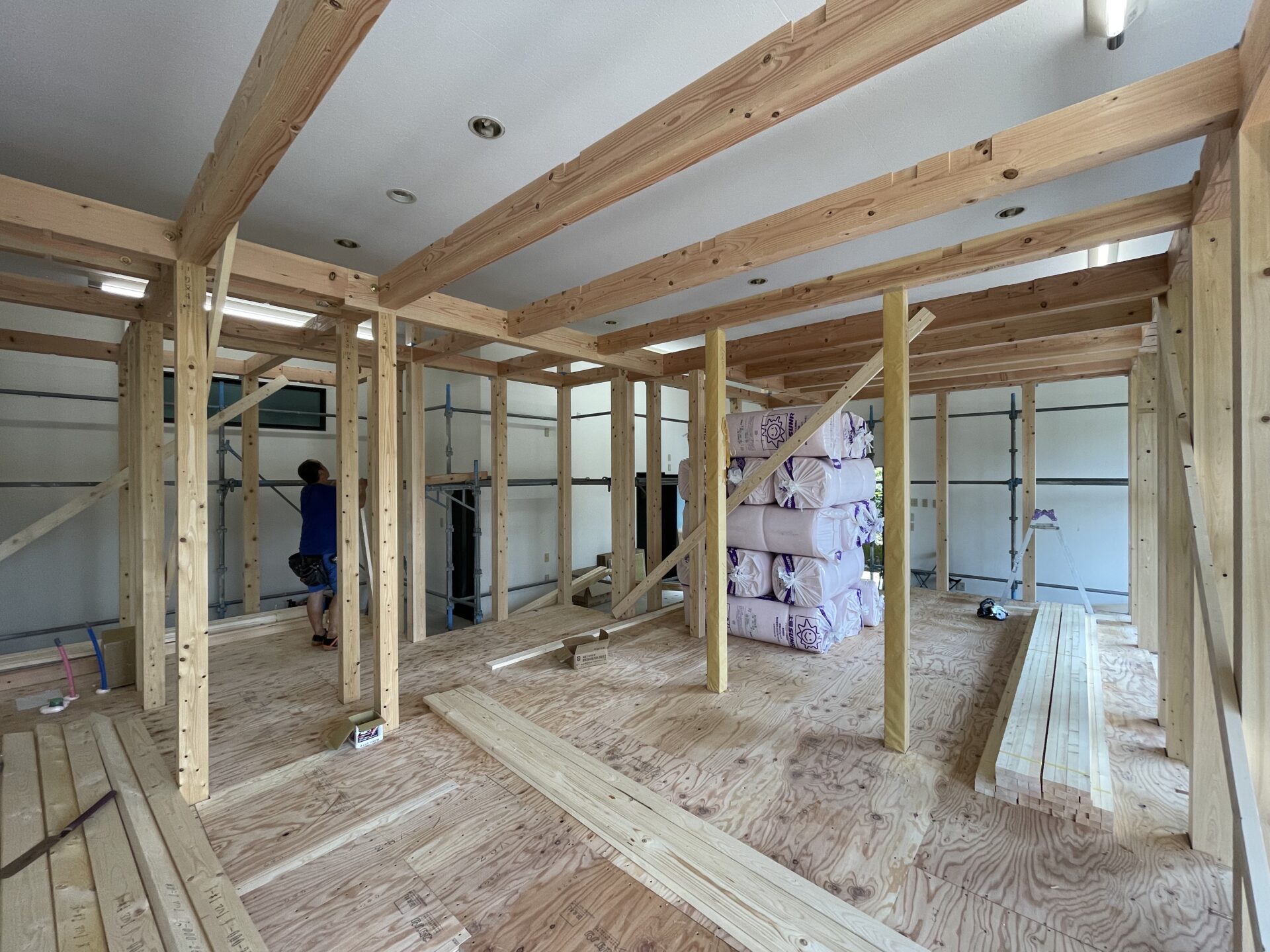 鉄骨の建物の中に木造新築を建てる　part4